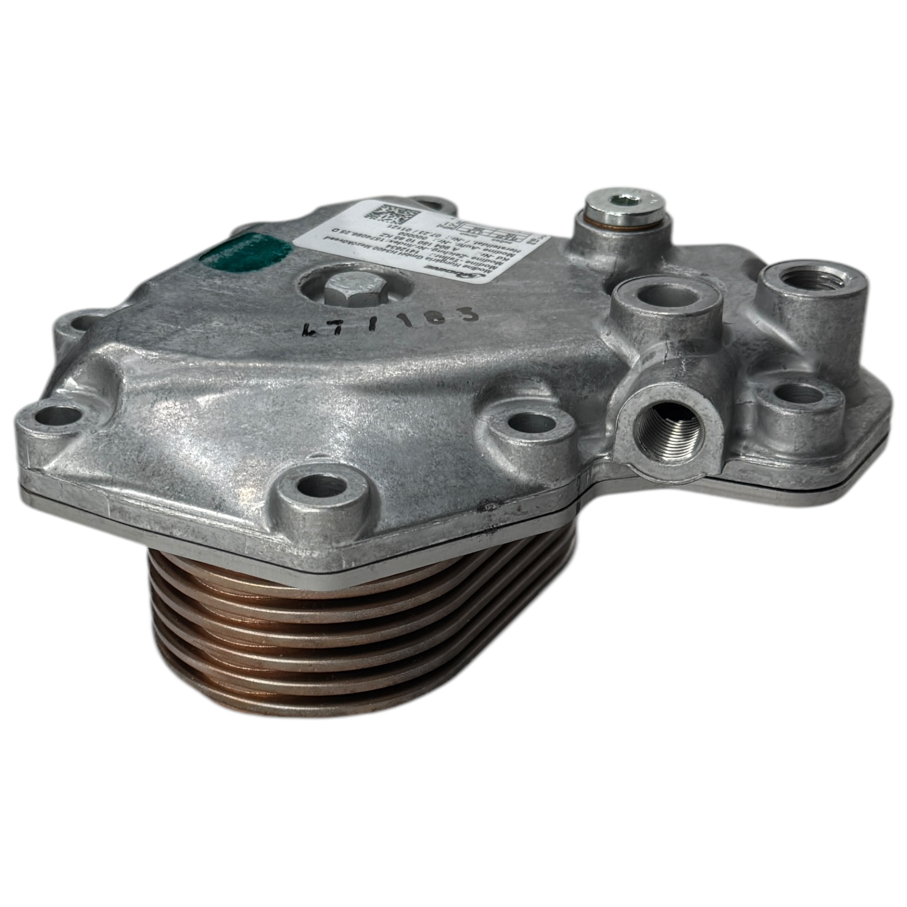 A9041801065-Mercedes-Oil-Cooler9.jpg A904180106 YAĞ SOĞUTUCUSU Mercedes - Image 1